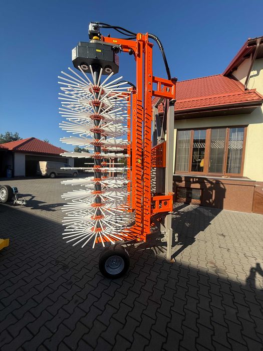 Otrząsarka do jabłek Saturn, Kombajn do jabłek Dom-Wid Agromachines