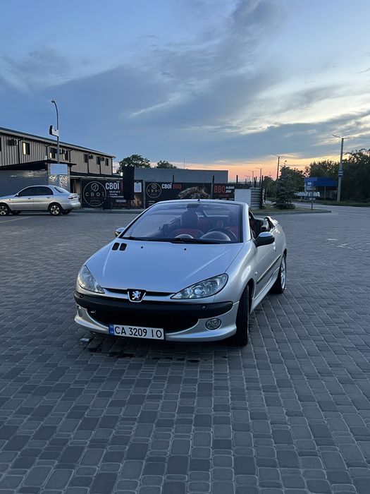 Кабріолет Пежо 206