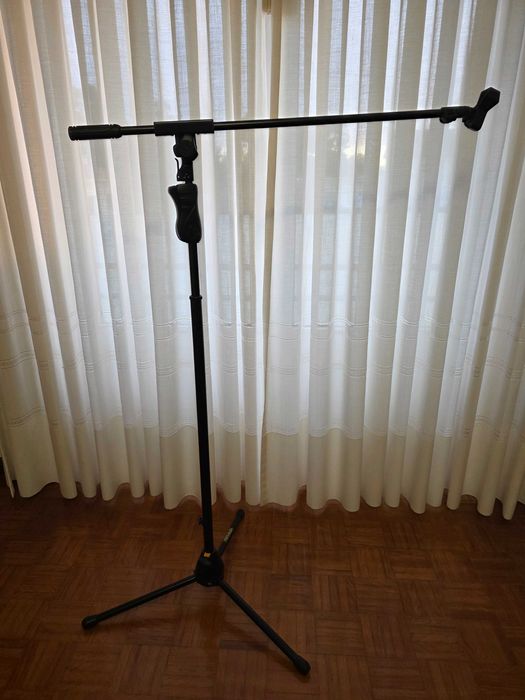 Teclado Yamaha DGX-660B