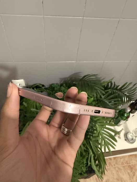 IPHONE 15 Rose 128gb