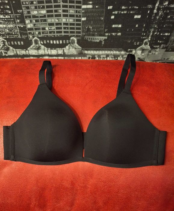 Бюстгалтер без кісточок