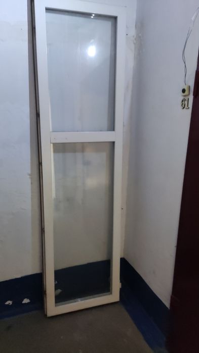 Дверь метало пласт с балконного блока