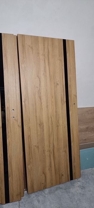 4x Drzwi Erkado, bezprzylgowe, pełna płyta 3x80, 1x90