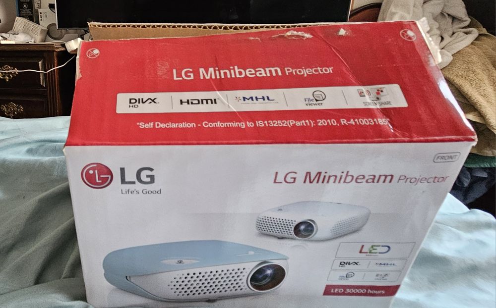 Projetor LG Minibeam Pro