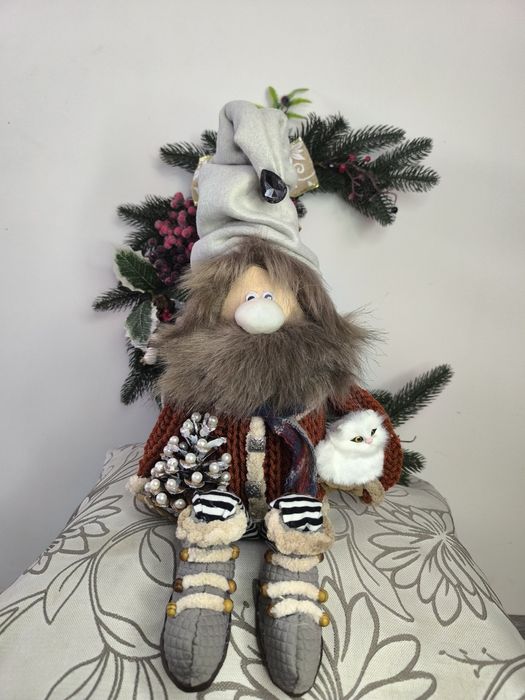 Знайомтесь, це Бйорн — інтер’єрна лялька ручної роботи.