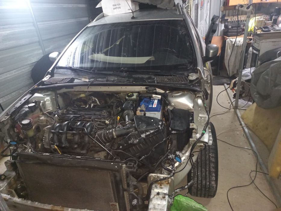 Ford mondeo mk4 1.6 TI VCT wszystkie części klapa lusterko drzwi 58