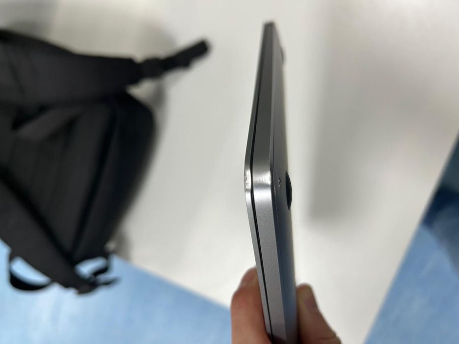 MacBook Pro 13” Apple M2 (2022) | 8 GB RAM | 256 GB SSD