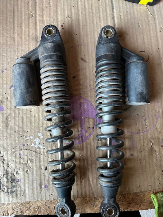 Амортизатори задні з Lifan150-2e