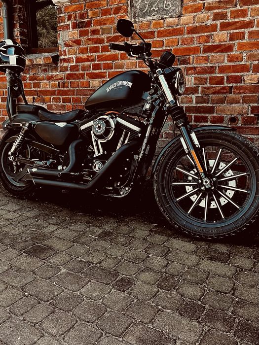 Harley Davidson Iron 883