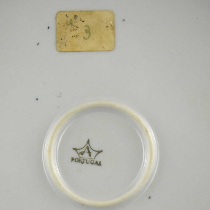 Prato em porcelana Artibus dedicado à MÃE, Nº 4