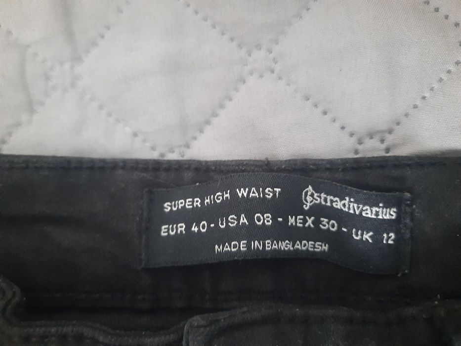 3 pary spodni z wysokim stanem 40/42