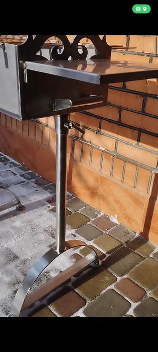 Мангал з нержавіючої сталі 4 мм. Розбірний на 10 шампурів.