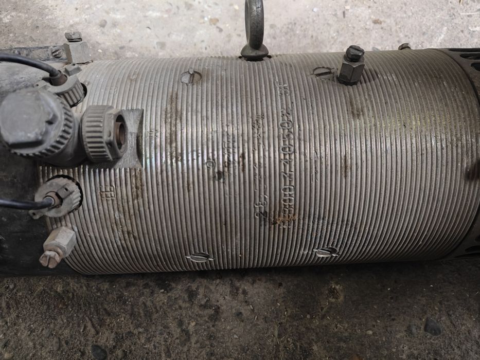 Prądnica G-731A 28V 1,5kW
