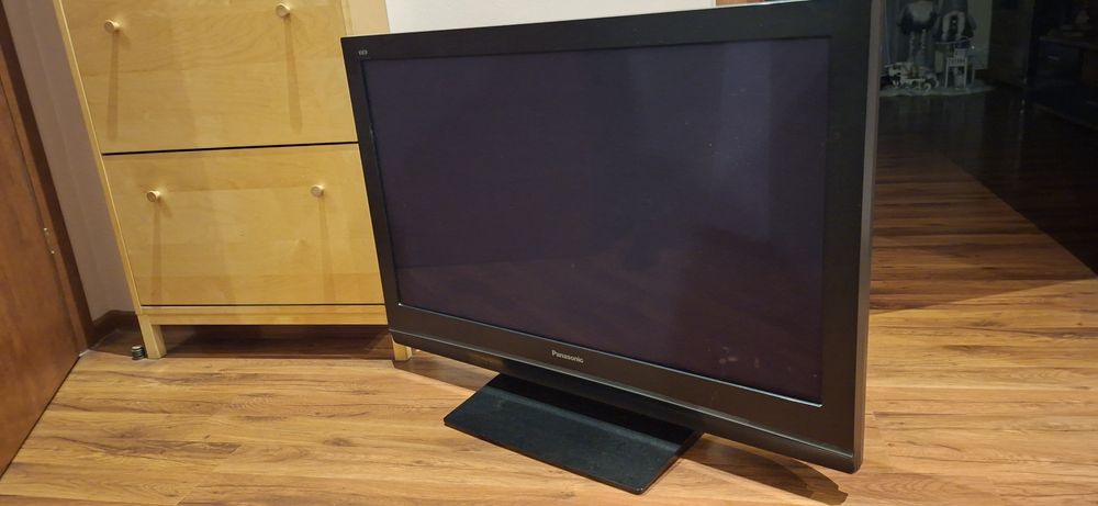 Telewizor Panasonic 42 cale sprawny