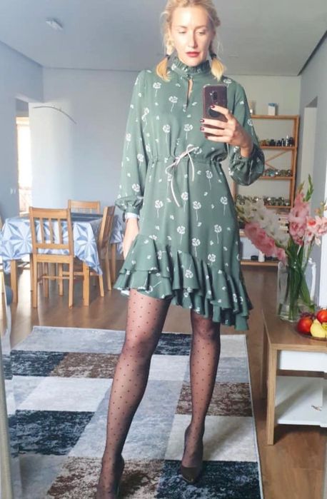 Женские платья Flower Chic - теплая осень, весна, лето