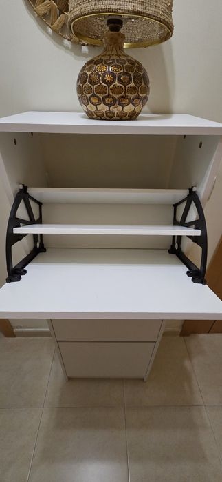 Sapateira Ikea com 3 compartimentos