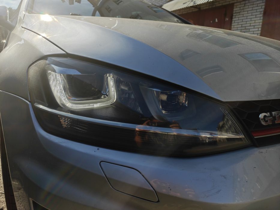 Фари адаптивні AFS Volkswagen Golf 7 GTI GTD R E-Golf Bi-Xenon