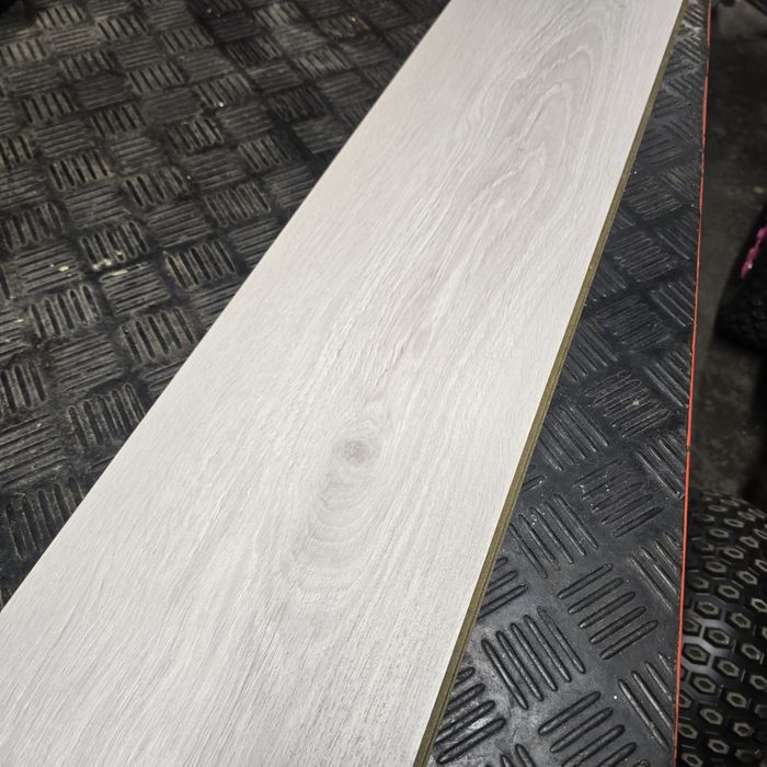 Chão flutuante 12mm