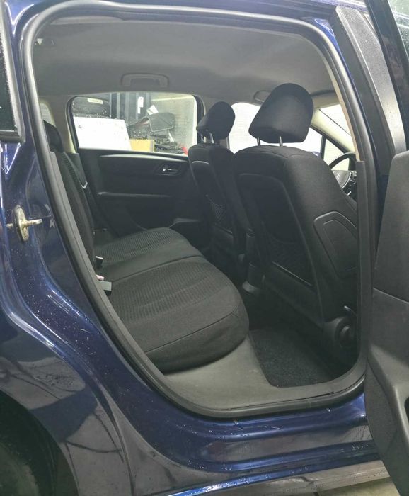 Citroen C4 1.6 HDi VTR Plus Caixa Automática