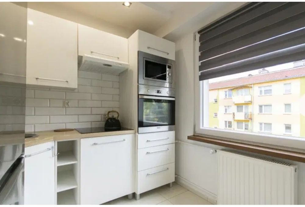 Dwa Pokoje  II Piętro  Balkon  ul Wandy Pawlik 11  Ogrzewanie Miejskie  Po Remoncie - Widok 2