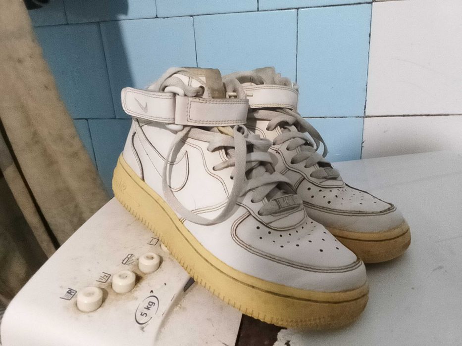 Кросівки вінтажні Nike air force 1