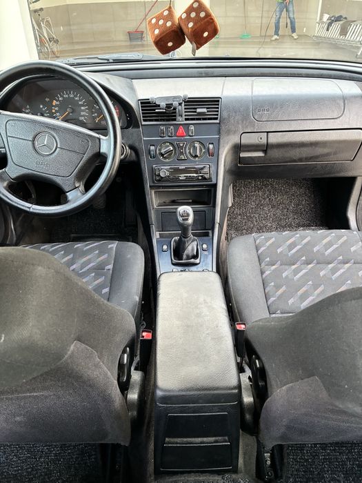 Mercedes Benz C220 CDI W202 249k km reais
