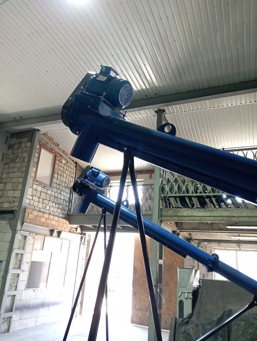 Шнекові транспортери, погрузчик зерна,гвинтовий конвеєр, протруювач