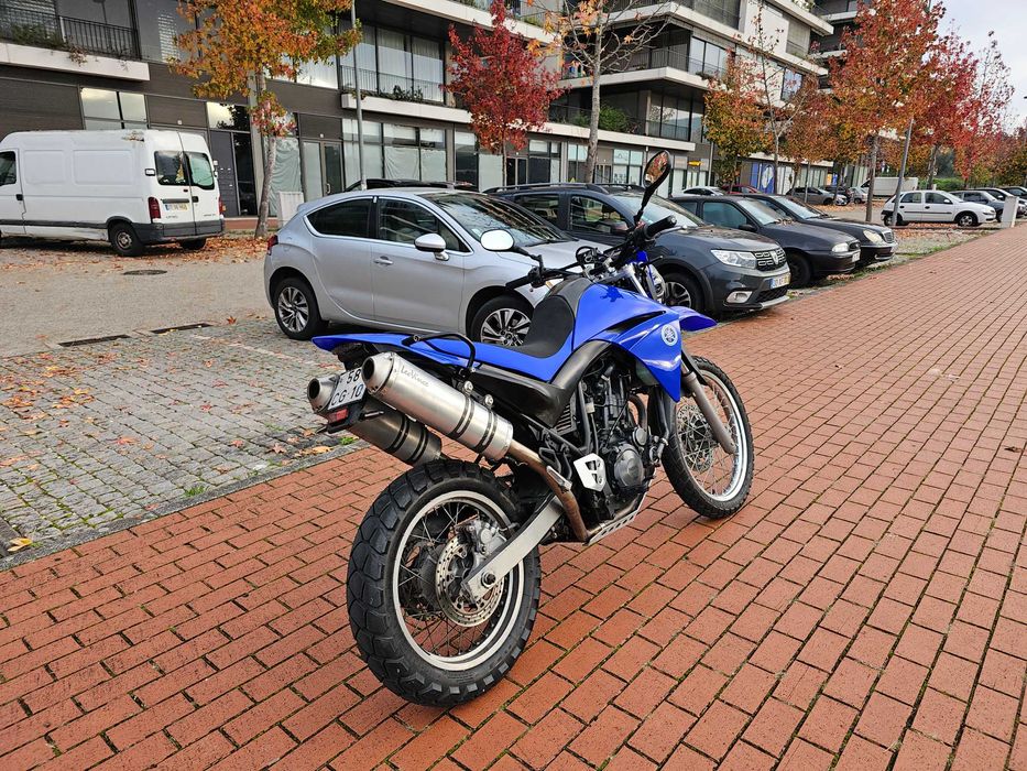 Escapes Leo Vince para Yamaha XT660