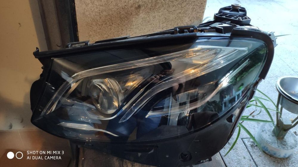 Farol esquerdo Mercedes w213 full Led multibeam