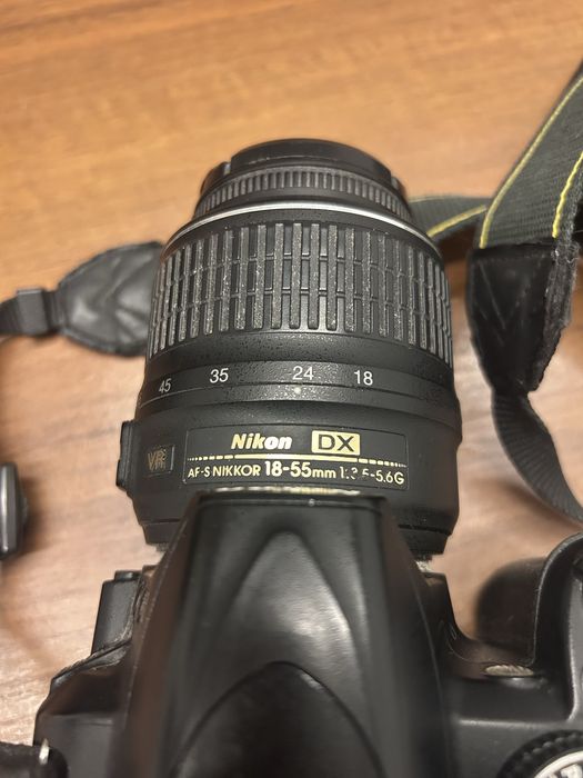 Дзеркальний фотоапарат Nikon