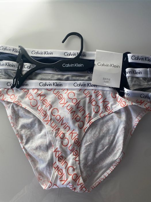 Majtki bikini majtki  i Calvin Klein rozmiar M 3 pak