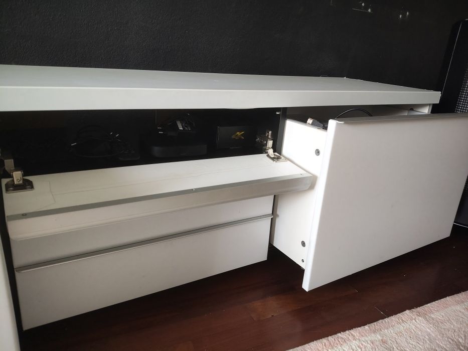 Móvel IKEA Besta