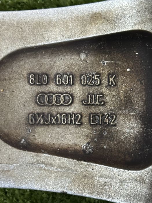 Диски 5/100 R16 6,5J ET42 ЦО 57.1