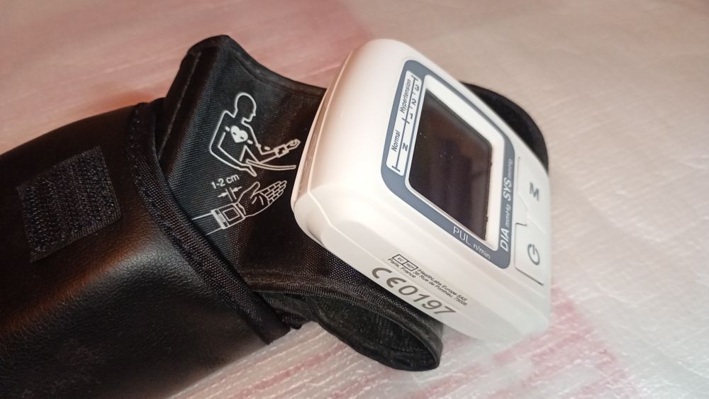 Medidor de Tensão Arteiral Digital de Pulso