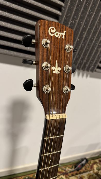 Guitarra Acústica Cort com Hardcase