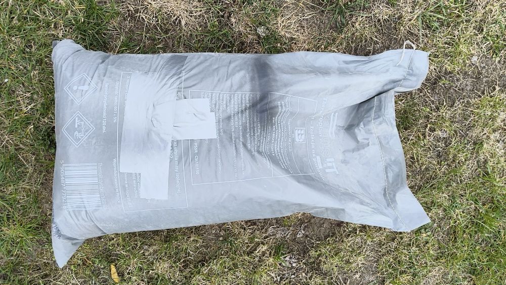 Styrobeton 60L,  pozostałości z budowy