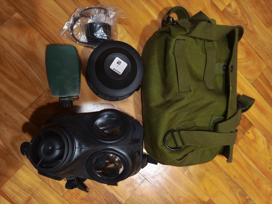 Протигаз FM-12 новий