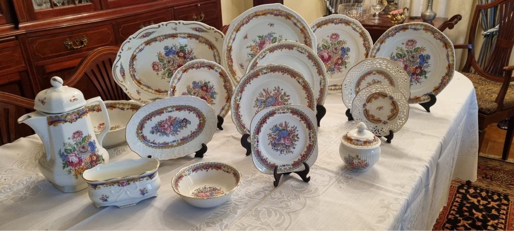 Conjunto 16 peças tipo Limoge totalmente novo