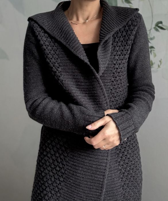 Sweter dlugi gruby wiazany welna m