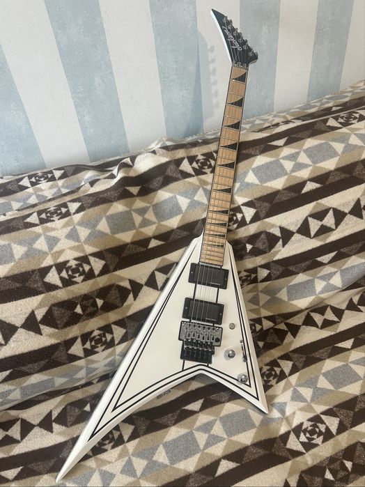 Jackson RRX24M Snow White