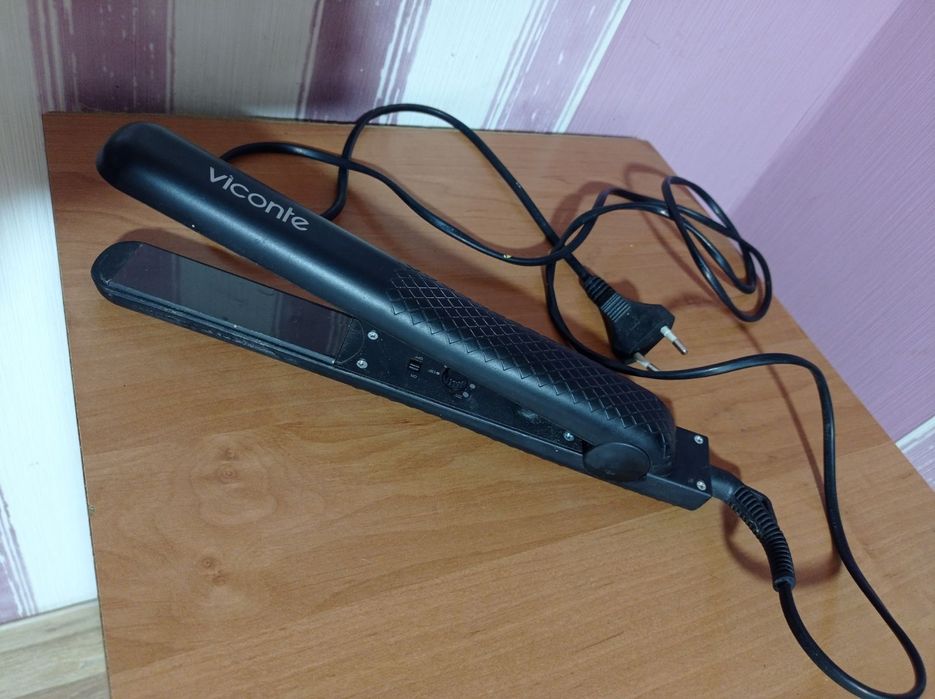 Выпрямитель для волос VICONTE. Щипцы. Плойка.