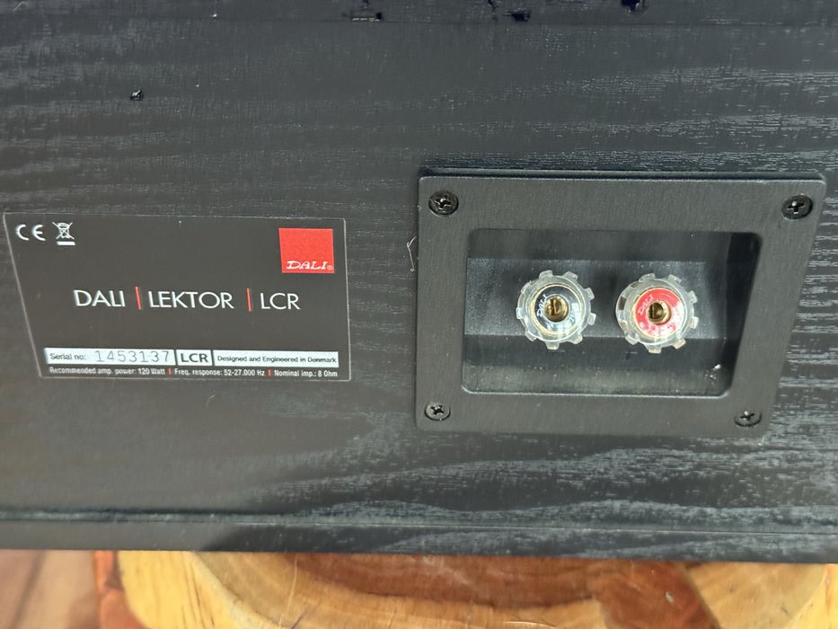 Kolumna Dali Lektor LCR
