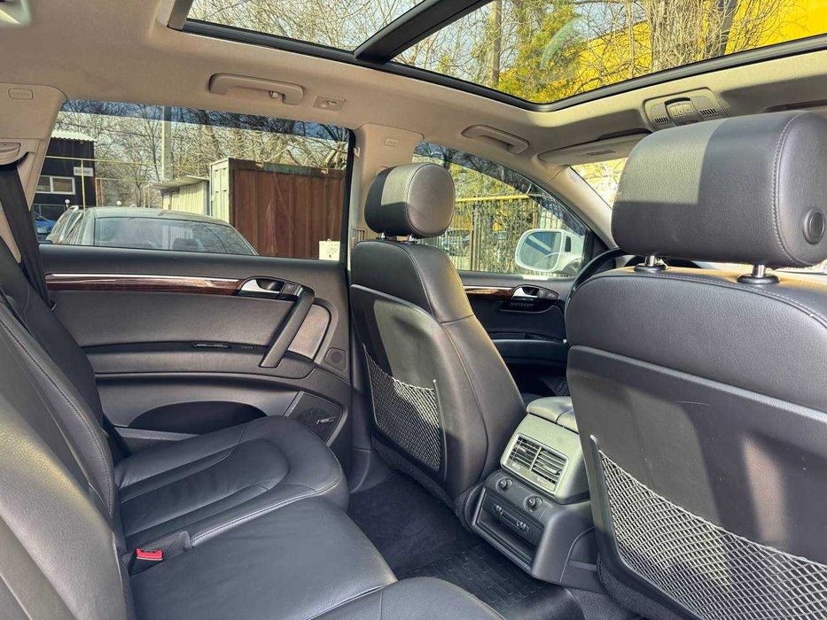 Audi Q7 2013 Typ 4L (FL)