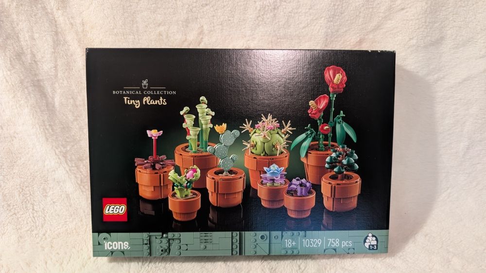 LEGO Icons Tiny Plants 10329 – Novo Selado