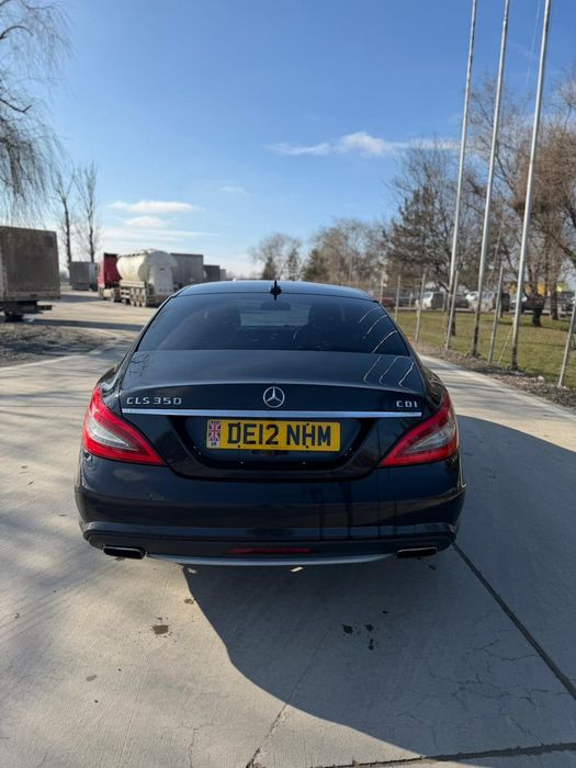 Продам mercedes-benz CLS