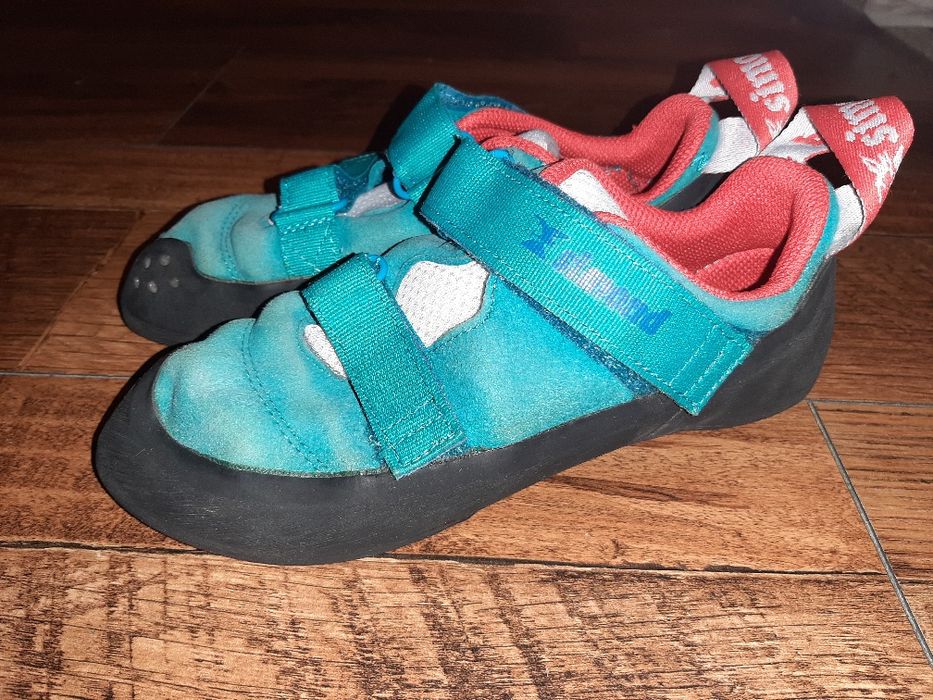 Скальные туфли Simond