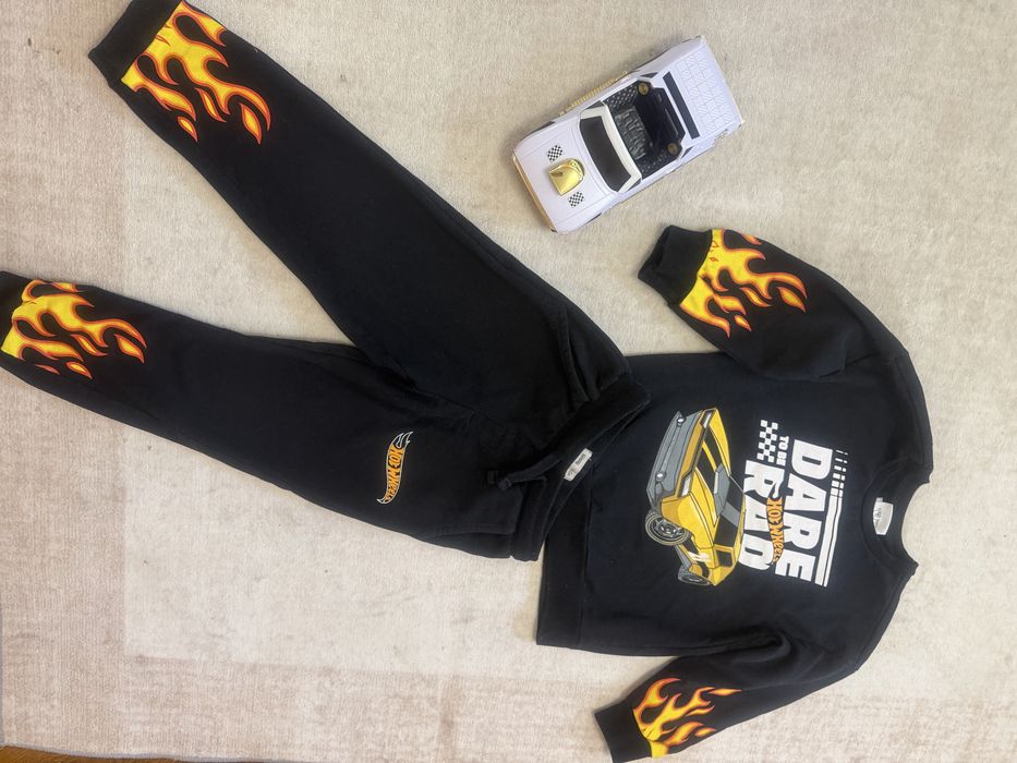 Спортивний костюм Hotwheels