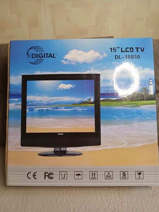 Телевизор digital + dvd плеер Samsung+ диски в подарок