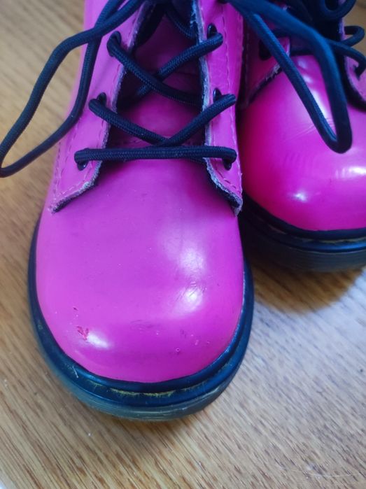 Buciki za kostkę/glany dr Martens ròżowe