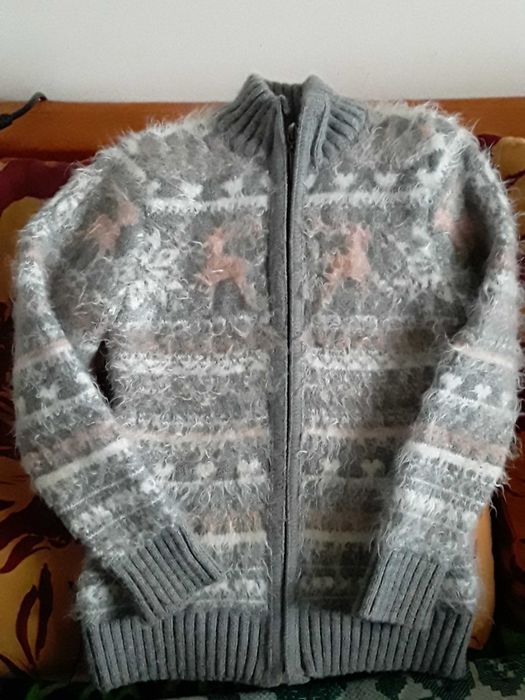 Кофта джемпер 50% шерсть на 8-9 років 134